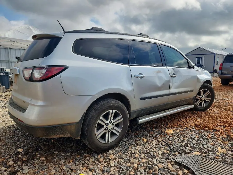 2017 CHEVROLET TRAVERSE LS  
