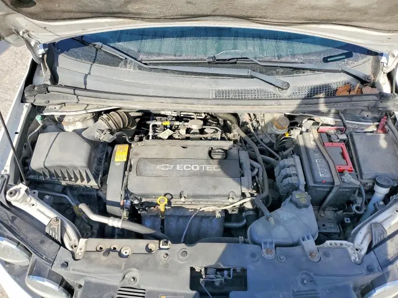 2015 CHEVROLET SONIC LS  