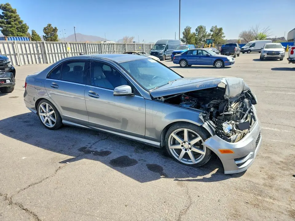 2013 MERCEDES-BENZ C 250  