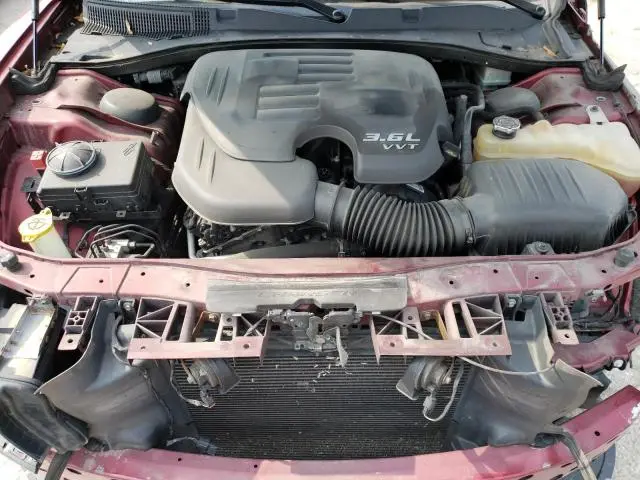 2017 DODGE CHARGER SE  