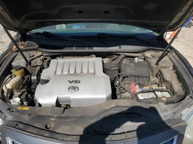 2010 TOYOTA CAMRY SE  
