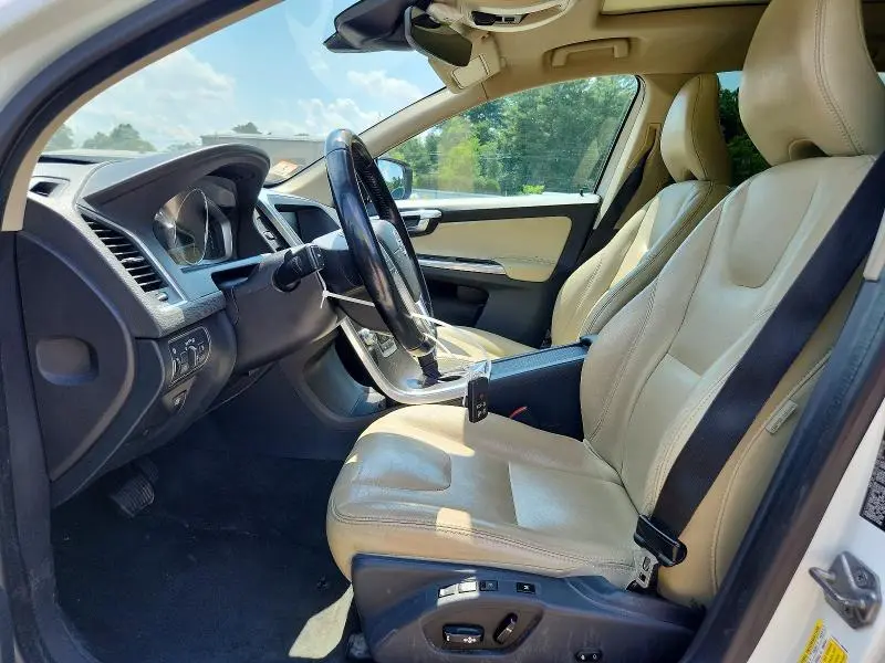 2016 VOLVO XC60 T5 PREMIER  