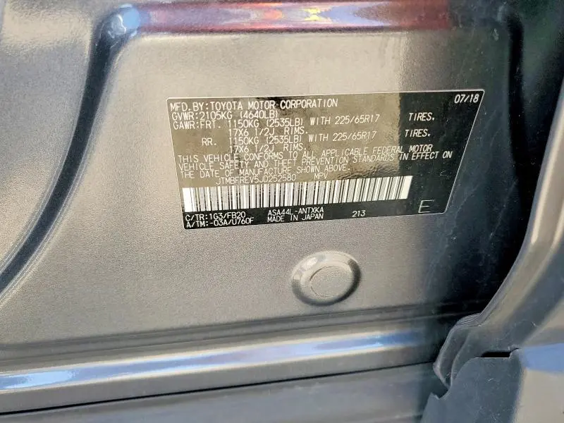 2018 TOYOTA RAV4 LE  