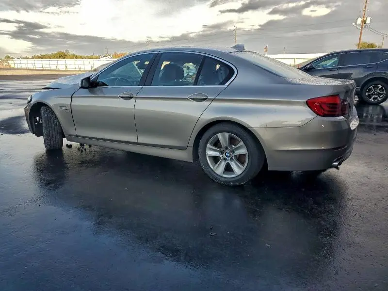 2012 BMW 528 XI  