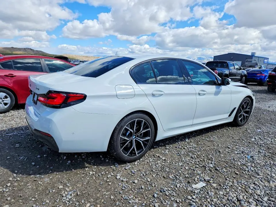 2021 BMW 540 XI  