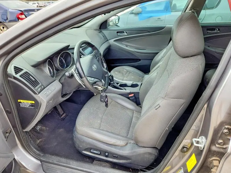 2012 HYUNDAI SONATA SE  