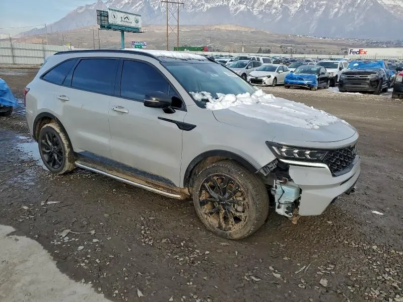 2022 KIA SORENTO SX  
