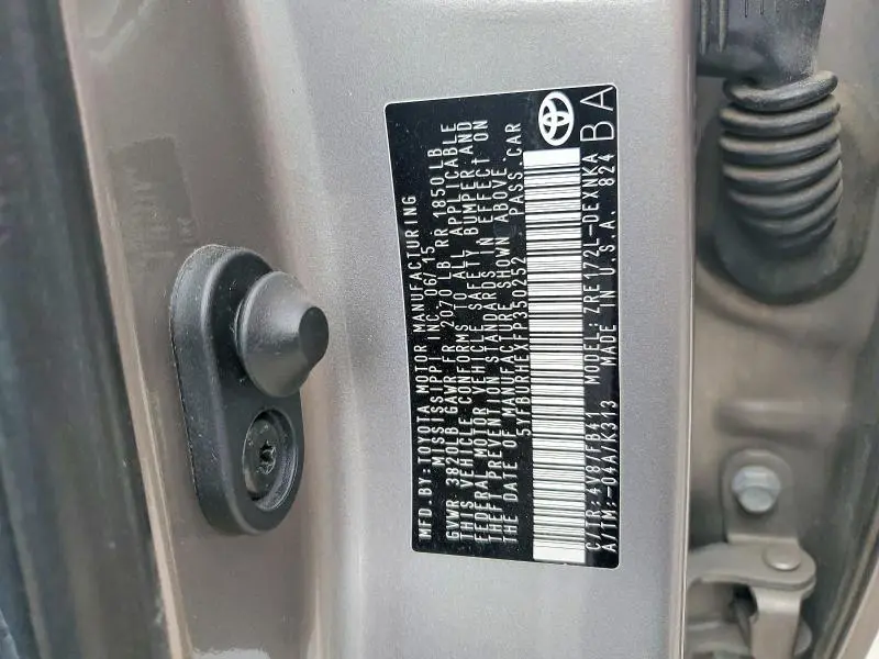 2015 TOYOTA COROLLA LE  