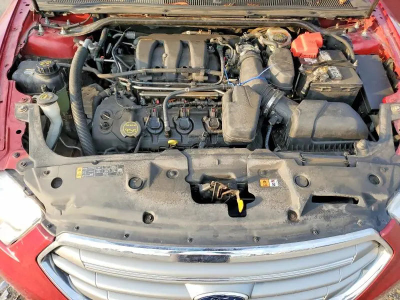 2015 FORD TAURUS SEL  
