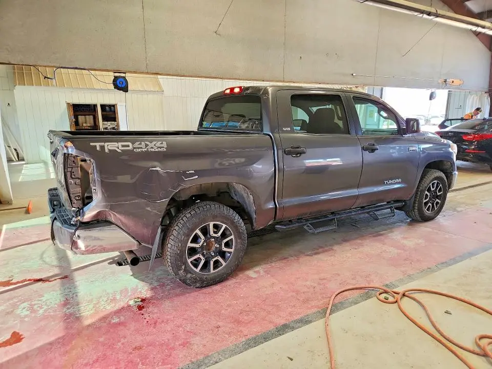 2015 TOYOTA TUNDRA SR5  