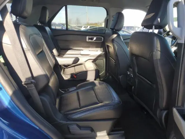 2021 FORD EXPLORER XLT  