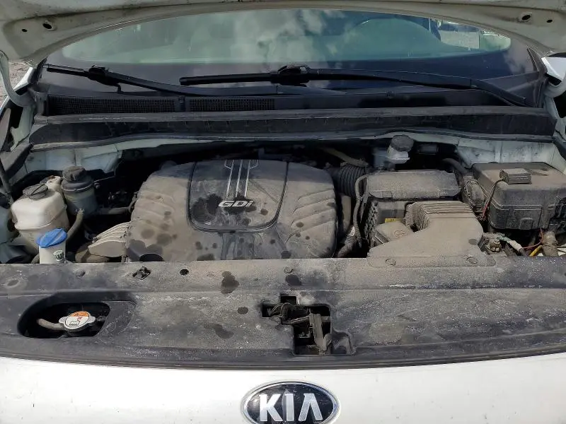 2018 KIA SEDONA LX  