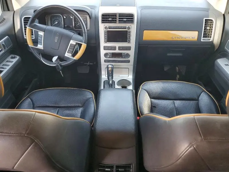 2010 LINCOLN MKX   