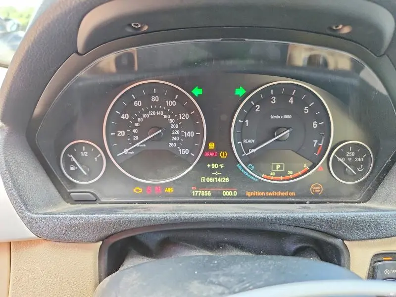 2014 BMW 320 I  