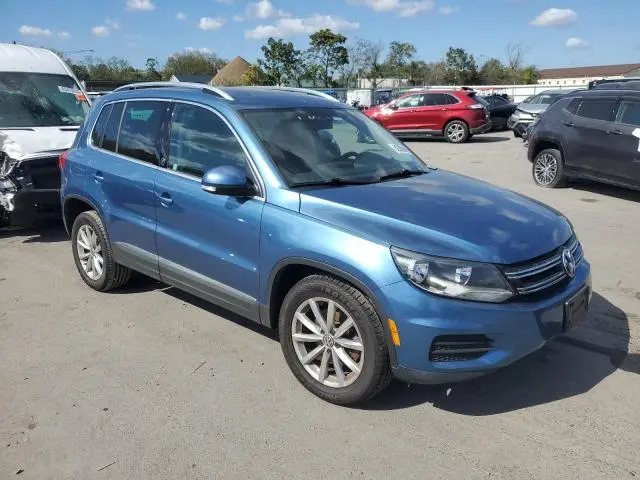 2017 VOLKSWAGEN TIGUAN WOLFSBURG  