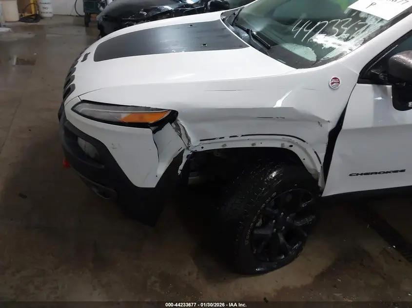2018 JEEP CHEROKEE TRAILHAWK 4X4