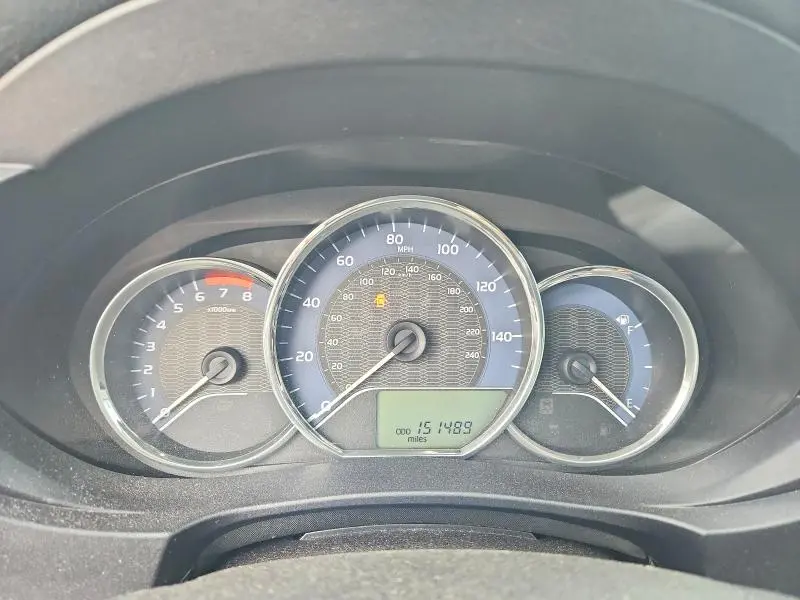 2016 TOYOTA COROLLA LE PLUS  