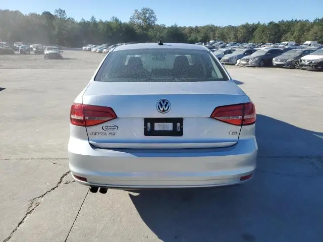 2015 VOLKSWAGEN JETTA SE  