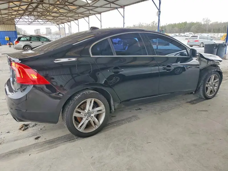 2015 VOLVO S60 PREMIER+  