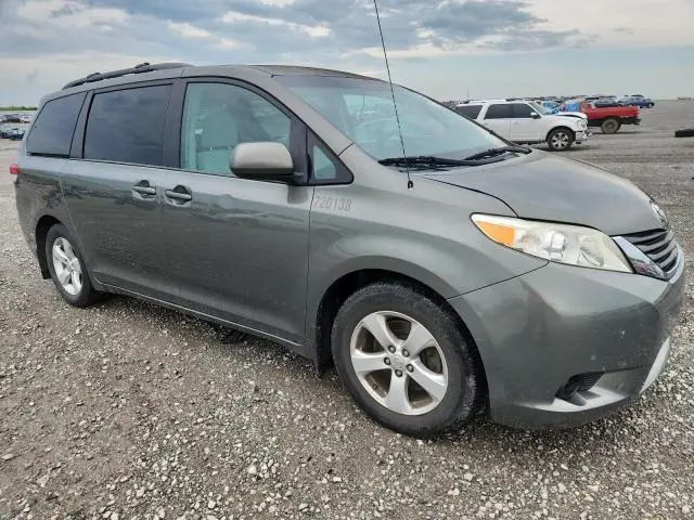 2011 TOYOTA SIENNA LE  