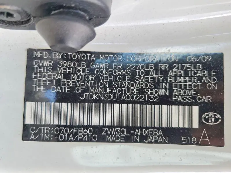 2010 TOYOTA PRIUS III  