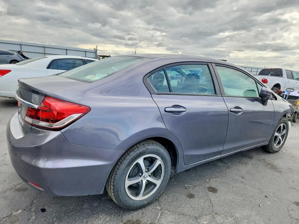 2015 HONDA CIVIC SE  