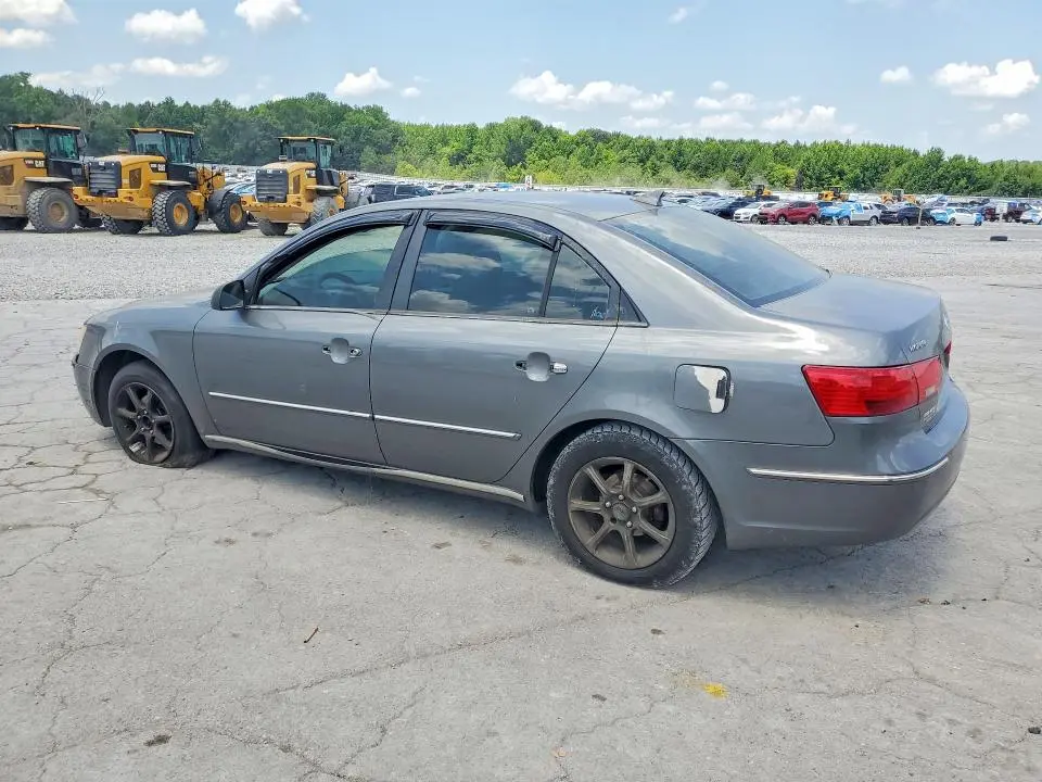 2010 HYUNDAI SONATA GLS  