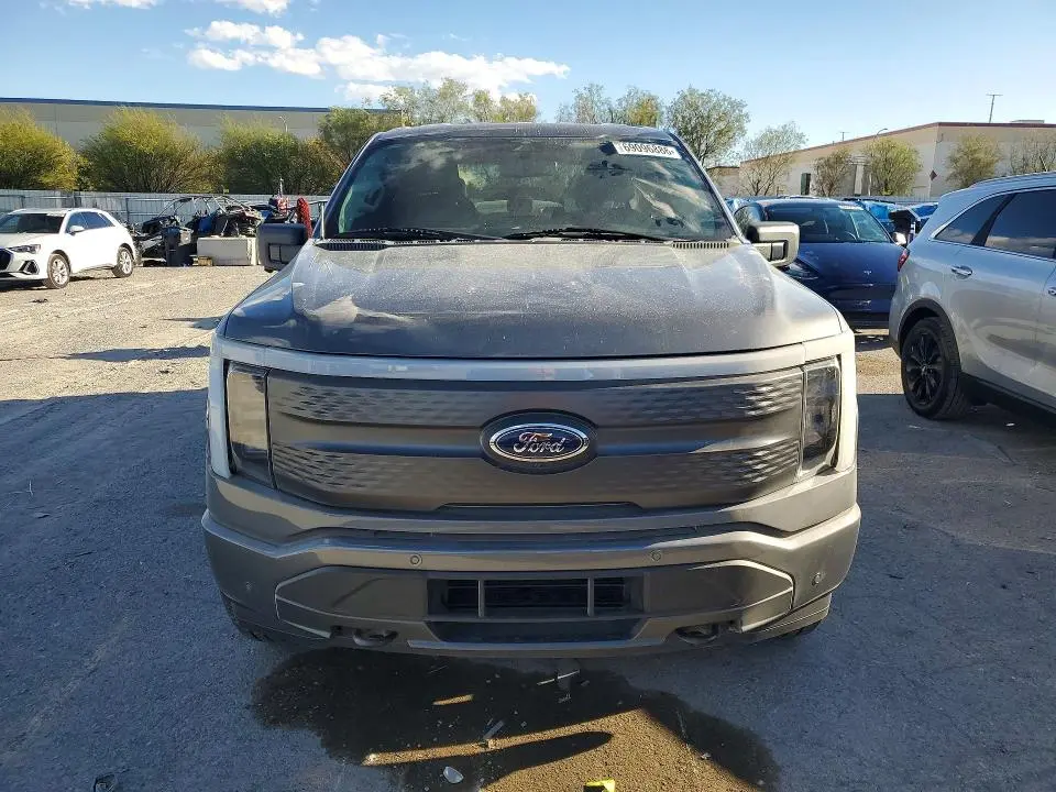 2023 FORD F150 LIGHTNING PRO  
