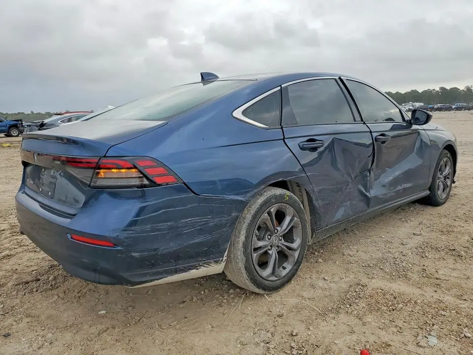 2024 HONDA ACCORD EX  