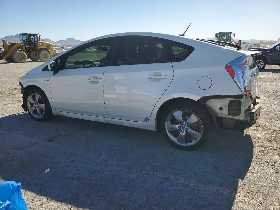 2013 TOYOTA PRIUS PERSONA SERIES SE  