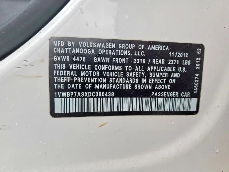 2013 VOLKSWAGEN PASSAT   