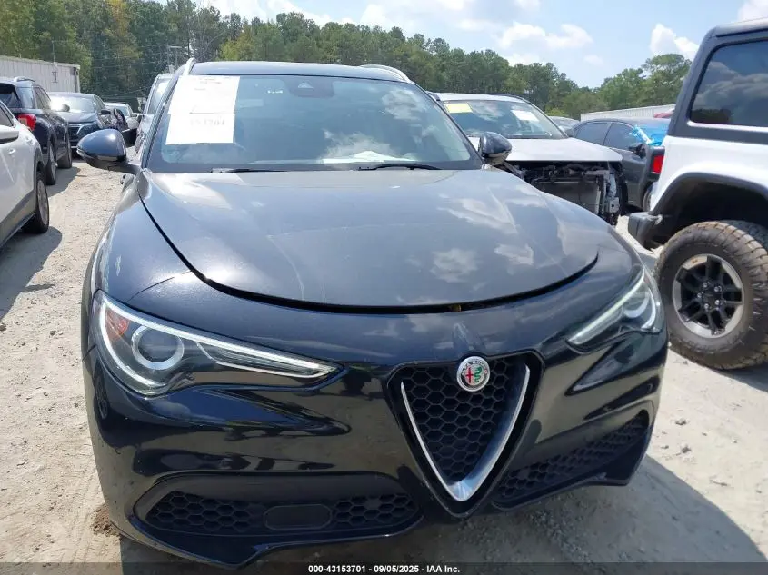 2018 ALFA ROMEO STELVIO TI AWD