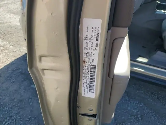 2011 JEEP GRAND CHEROKEE LAREDO  