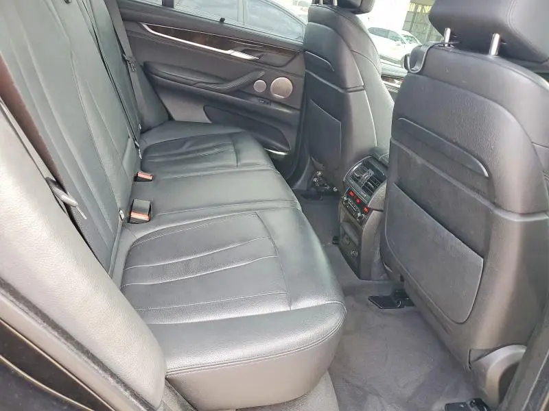 2015 BMW X5 XDRIVE50I  