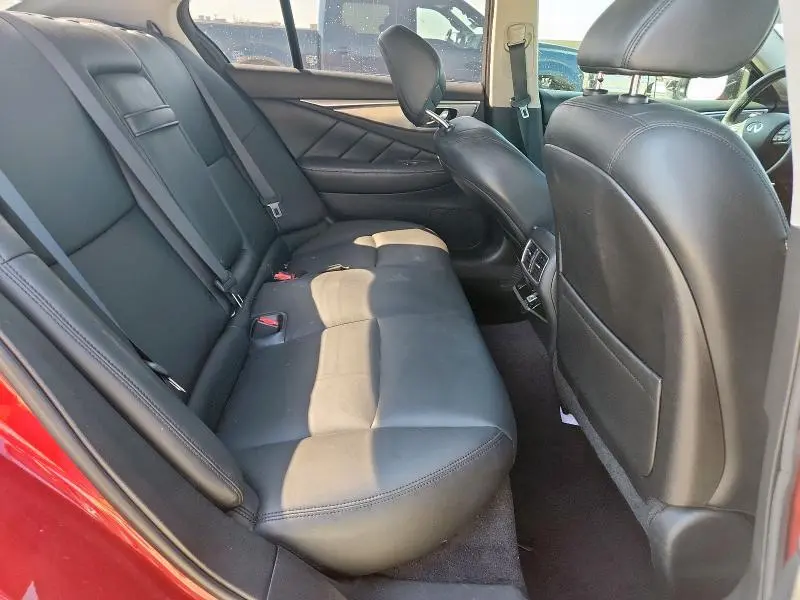 2016 INFINITI Q50 BASE  