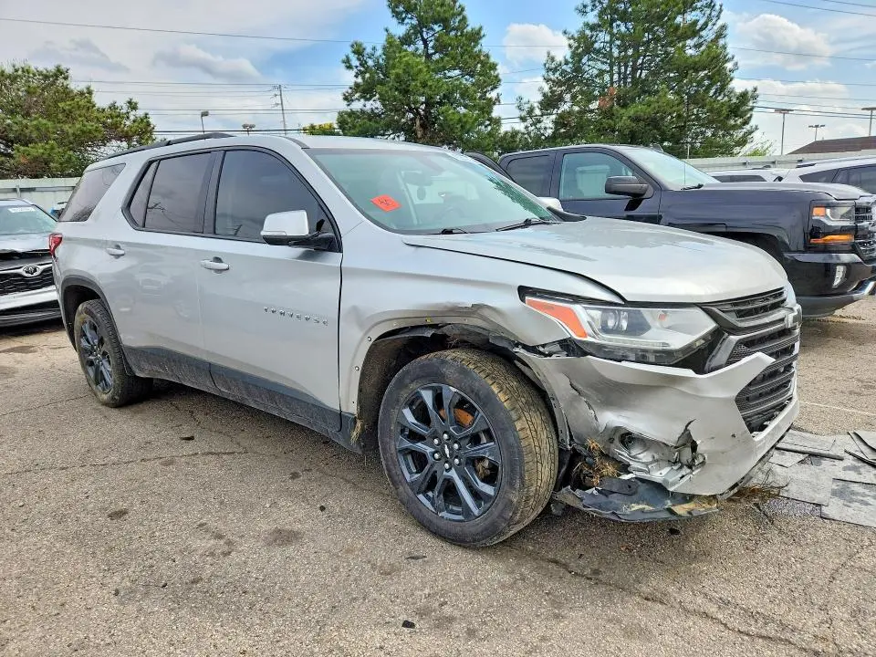 2018 CHEVROLET TRAVERSE RS  