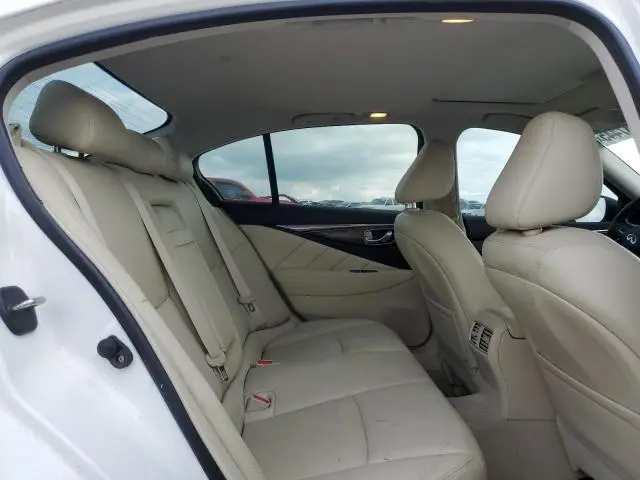 2019 INFINITI Q50 LUXE  