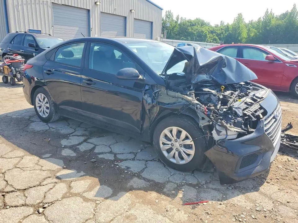 2022 HYUNDAI ACCENT SE  