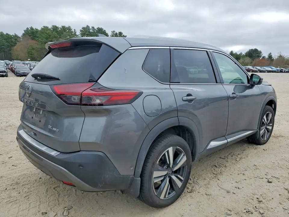 2023 NISSAN ROGUE SL  