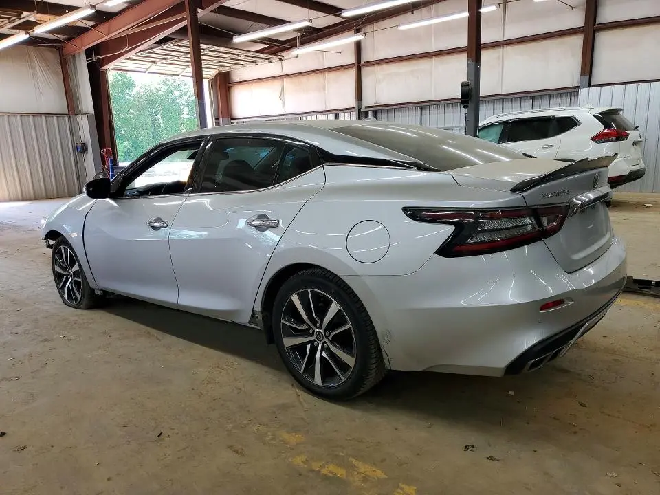 2023 NISSAN MAXIMA SV  