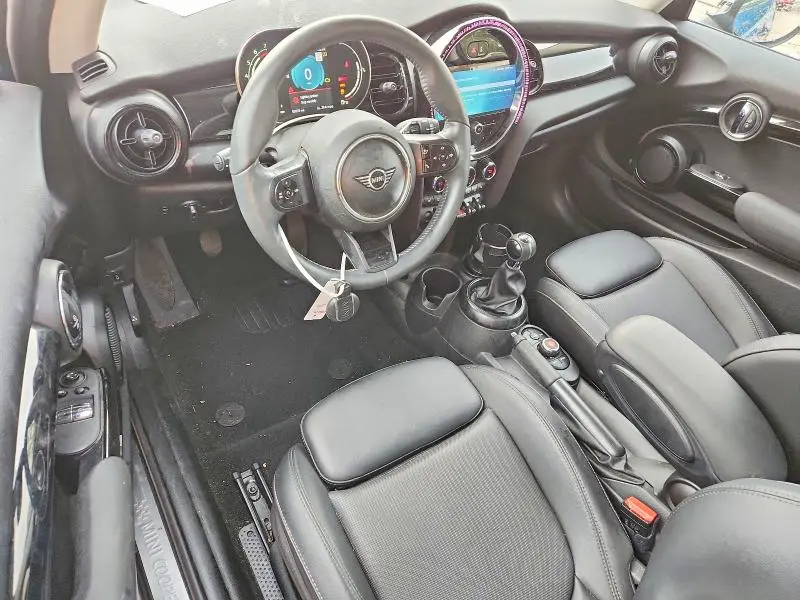 2022 MINI COOPER S  