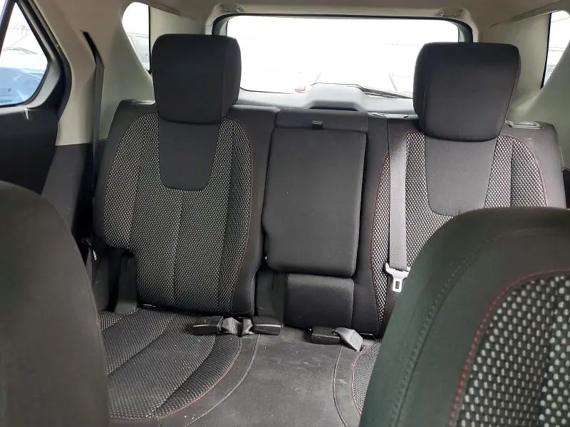 2010 CHEVROLET EQUINOX LT  