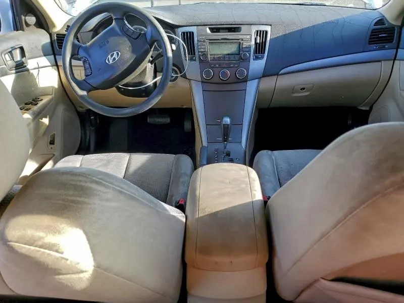 2010 HYUNDAI SONATA GLS  