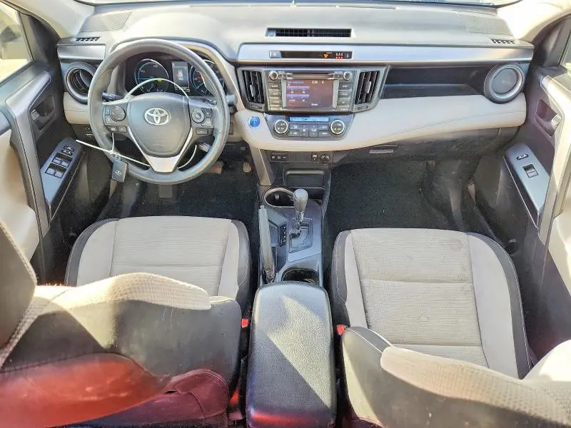 2018 TOYOTA RAV4 HV LE  