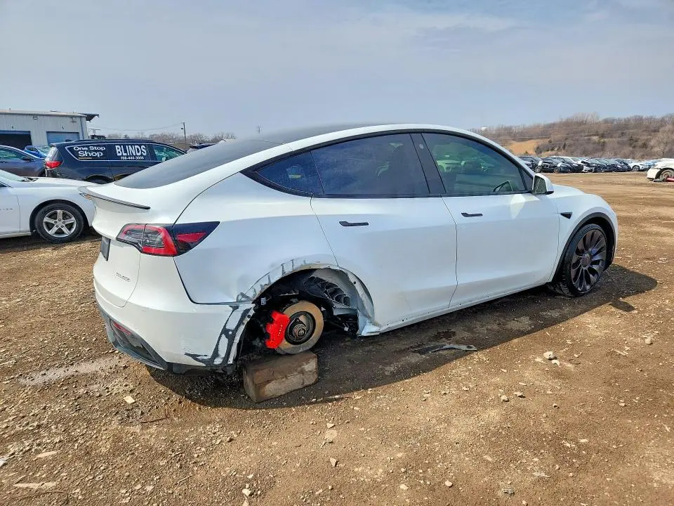 2022 TESLA MODEL Y   