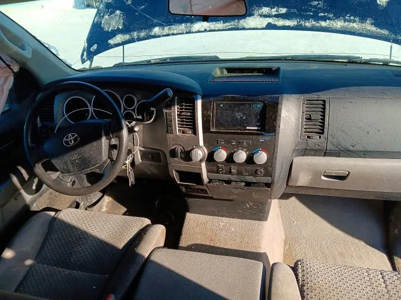 2011 TOYOTA TUNDRA GRADE  
