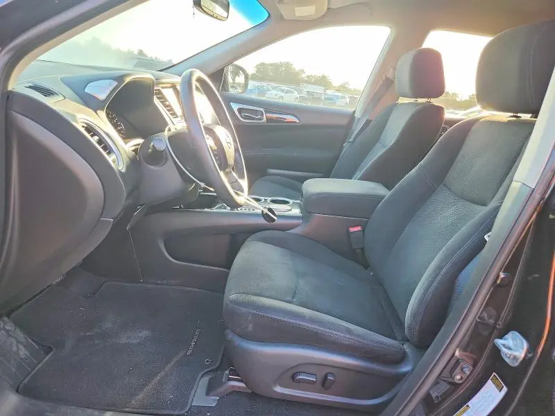 2015 NISSAN PATHFINDER SV  