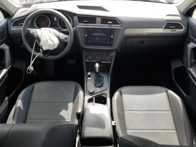 2020 VOLKSWAGEN TIGUAN SE  
