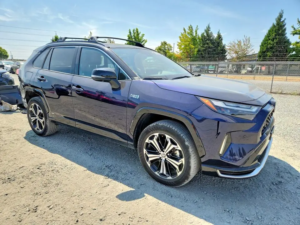 2024 TOYOTA RAV4 PRIME XSE  