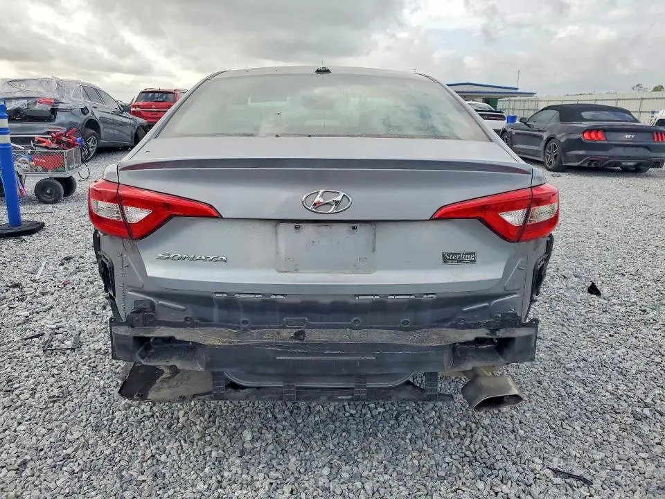 2017 HYUNDAI SONATA SE  